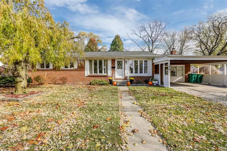 318 N Harris Street, Saline, MI 48176-1211