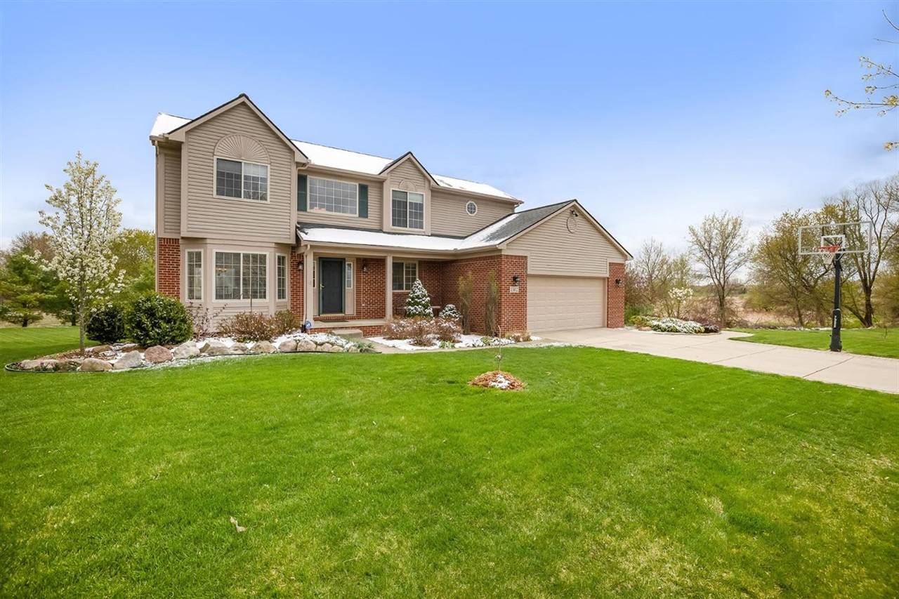 1302 Auston Lane, Chelsea, MI 48118-2101