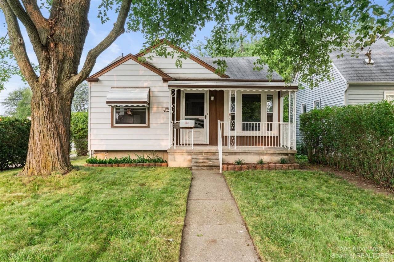 Wayne, MI 48184-2639,5013 Niagara Street