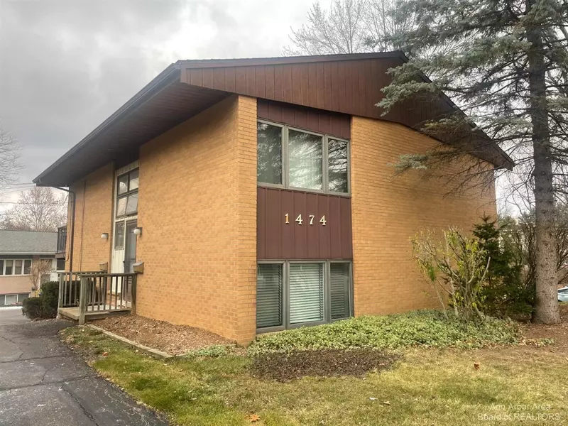 1484 W Liberty Street, Ann Arbor, MI 48103