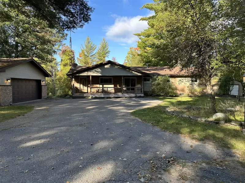 2112 W Bal-San Drive, Baldwin, MI 49304-7966