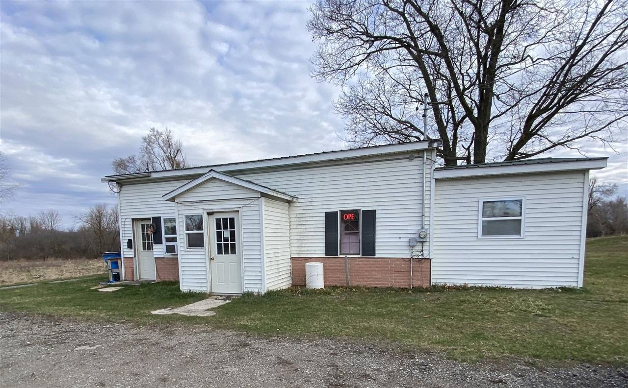 4058 Hudson Road, Osseo, MI 49266-9646