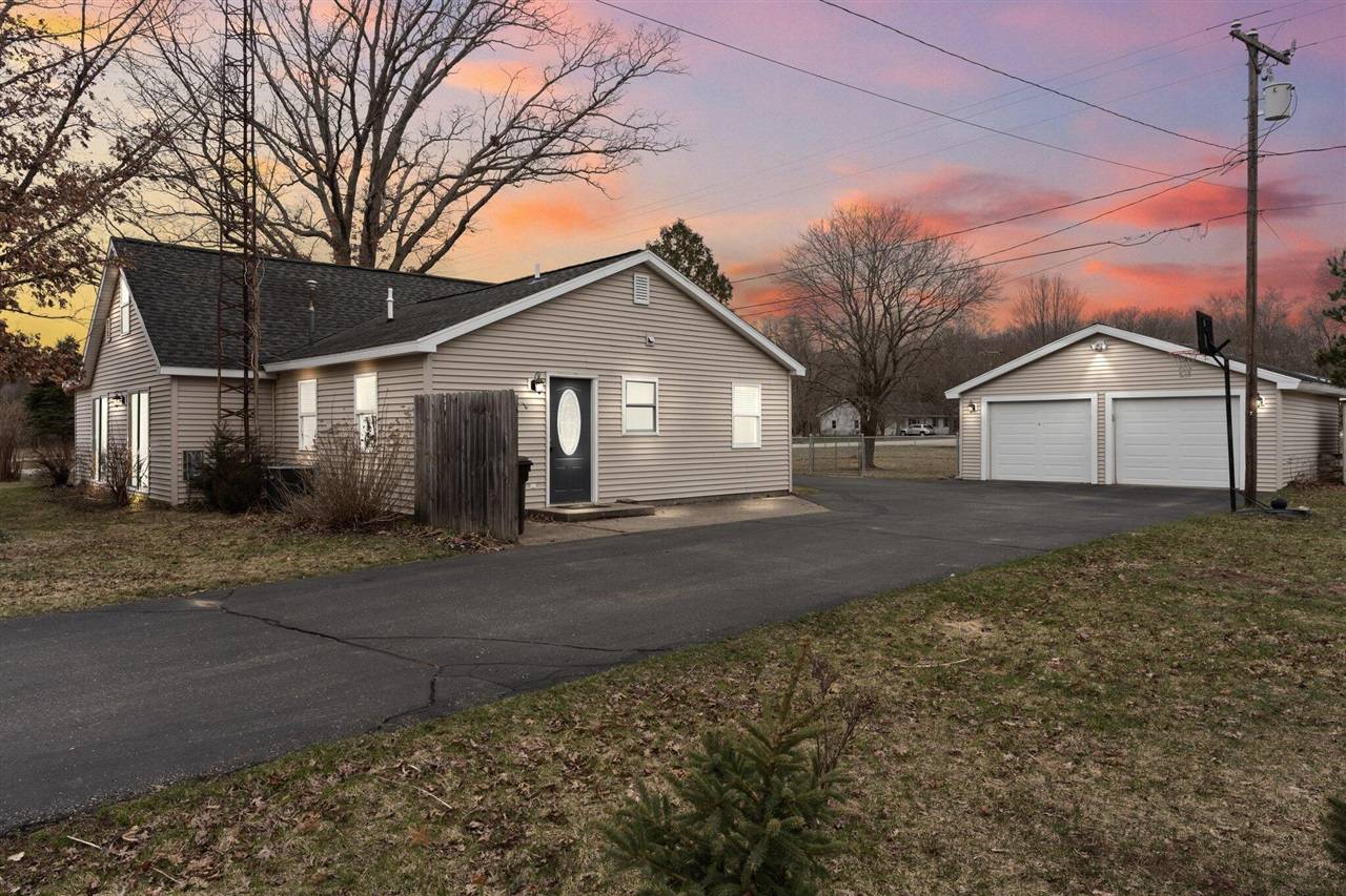 1402 Bjornson Street, Big Rapids, MI 49307