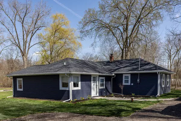 White Lake, MI 48386,227 Bramblebrae Street