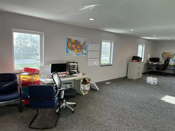 Holland, MI 49423,4120 58th Street