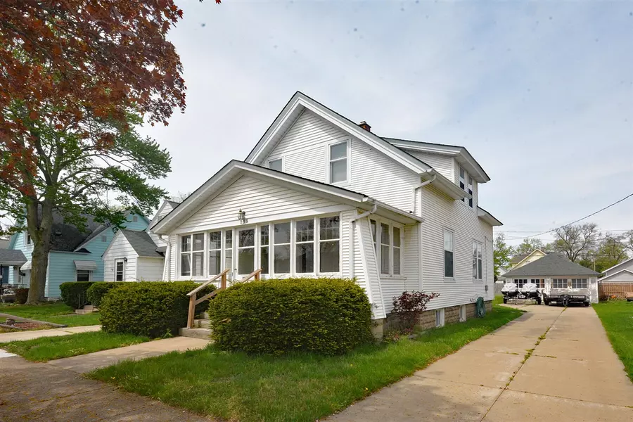 299 W 18th Street, Holland, MI 49423