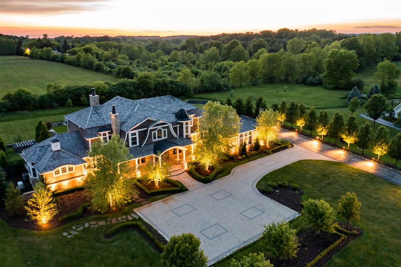 2805 Walters Way, Ann Arbor, MI 48103-8833