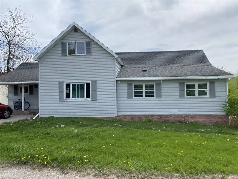 11023 S 43 Road, Cadillac, MI 49601-9756