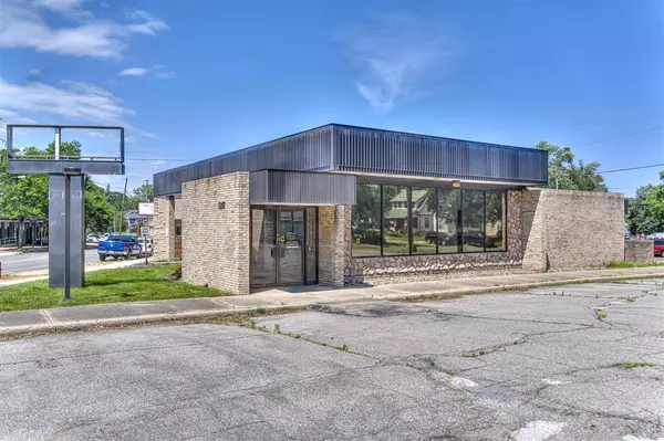 Jackson, MI 49203,1217 Greenwood Avenue