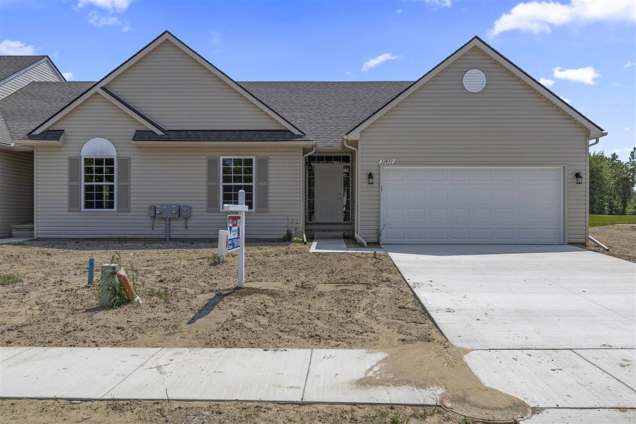 31433 Augusta Drive, Romulus, MI 48174-6368