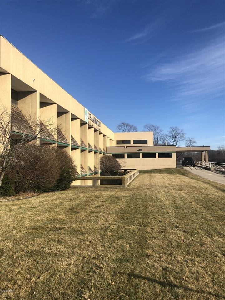 Saint Joseph, MI 49085,820 Lester Avenue