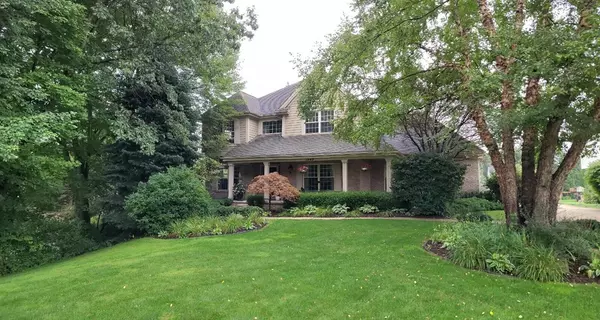 1949 Tranquil Court, Commerce Twp, MI 48390-1853