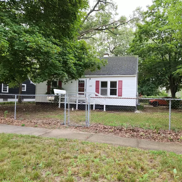 1295 James Avenue, Muskegon, MI 49442-2235