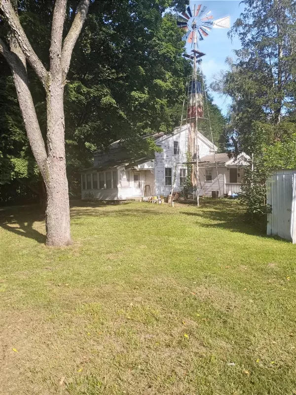 2997 Old Allegan Road Road,  Fennville,  MI 49408