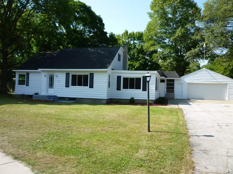 219 Arbor Street, Allegan, MI 49010