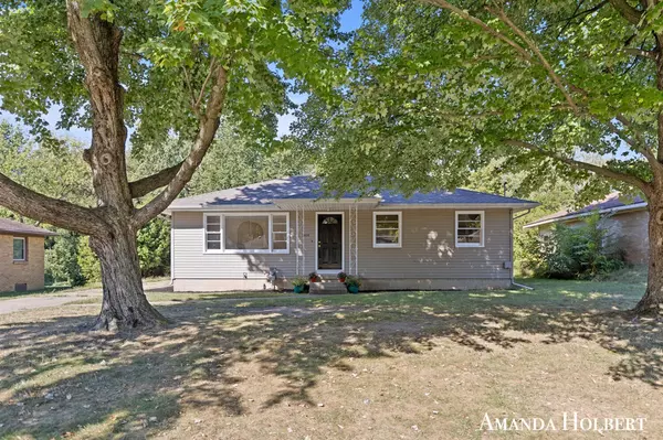 2859 Gerald Avenue, Grand Rapids, MI 49505