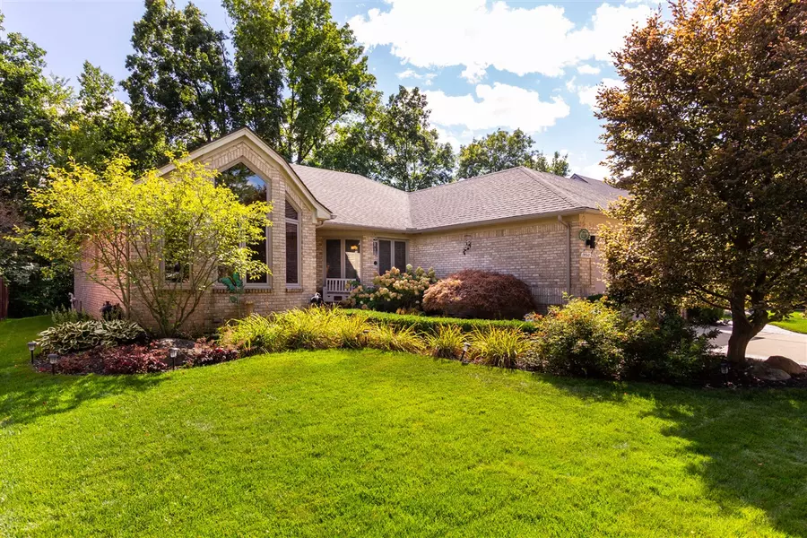 20310 Drummond Bay, Clinton Township, MI 48038