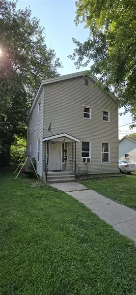 16 S 7th Street, Niles, MI 49120-2764