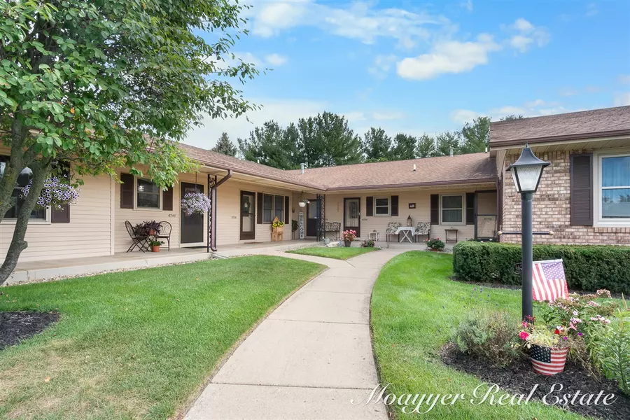 6740 N Wentward Court, Hudsonville, MI 49426