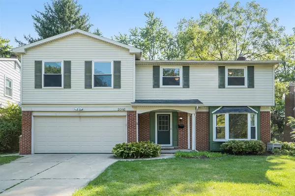 2092 Yorktown Drive, Ann Arbor, MI 48105-1543