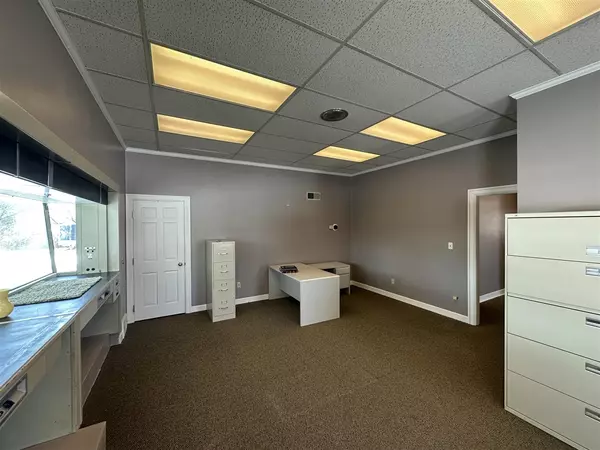 Richland, MI 49083-9697,8275 N 32nd Street
