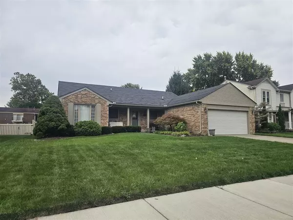 19574 Stamford Drive, Livonia, MI 48152-1241