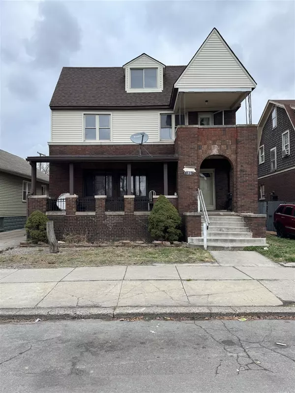 131 Maple Street, River Rouge, MI 48218-1731