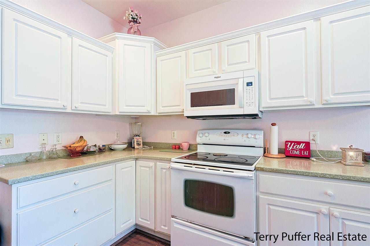 Fruitport, MI 49415-8882,2520 E Turning Leaf Way