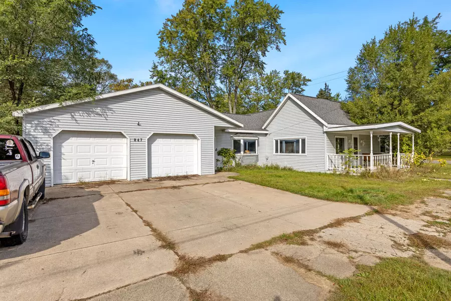 847 N Hemlock Street, Evart, MI 49631-9516