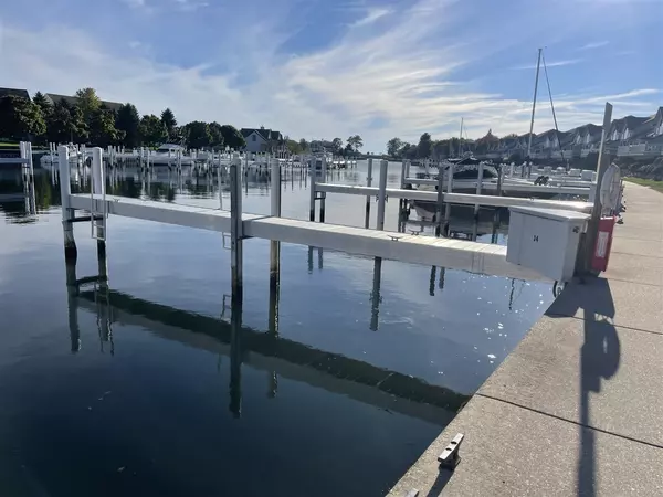 Manistee, MI 49660,34 Marina Drive