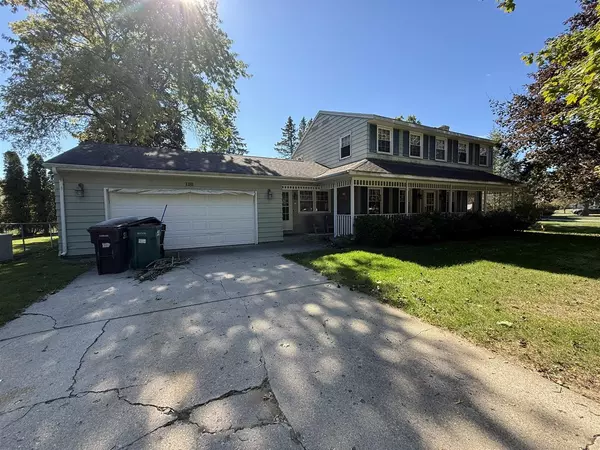 1181 Devonshire Drive, Norton Shores, MI 49441-5311