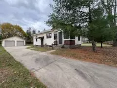 1335 Beechwood Street, Grand Rapids, MI 49505