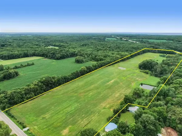 00 Three Oaks Road,  Three Oaks,  MI 49128-9173