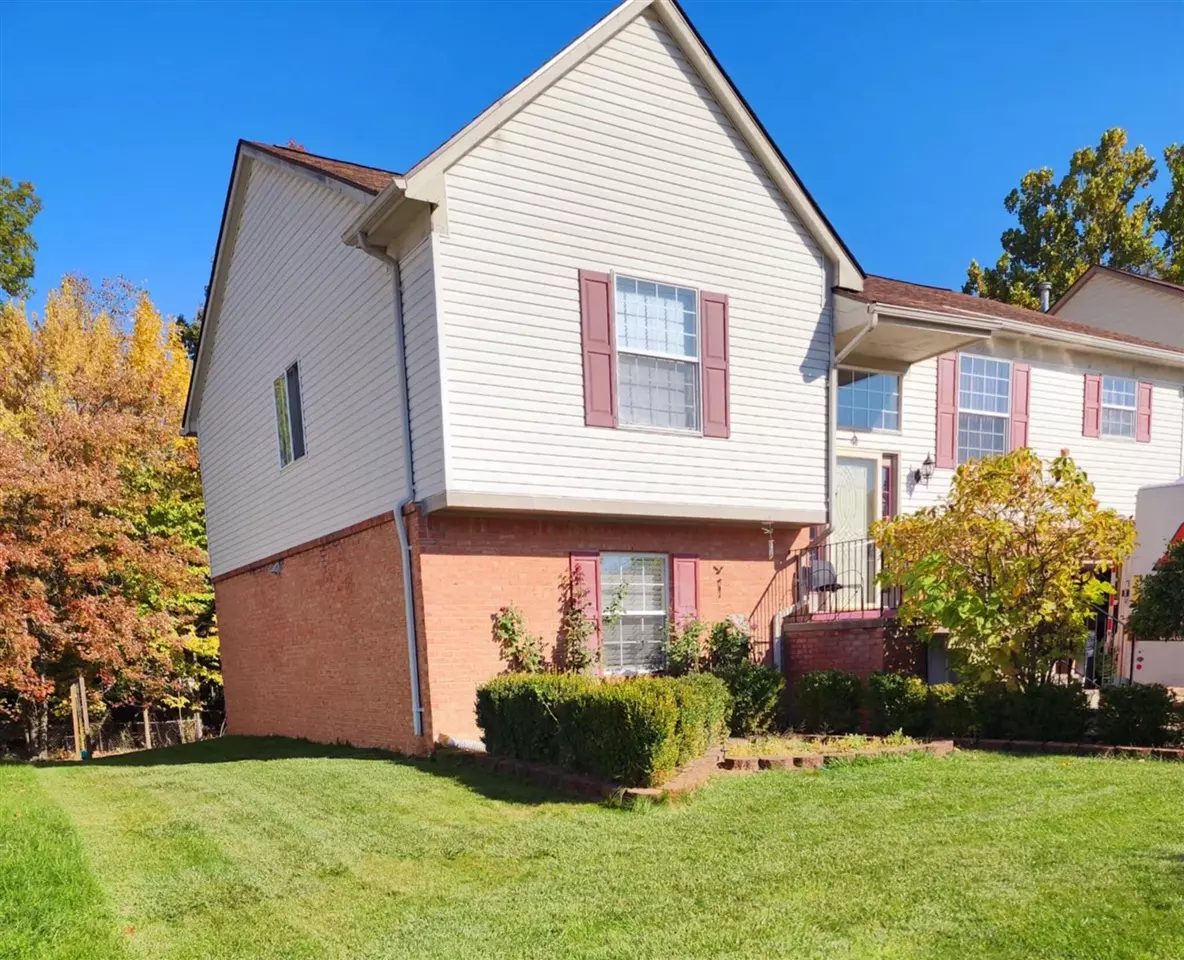 Westland, MI 48186-9532,33540 Harvard Avenue