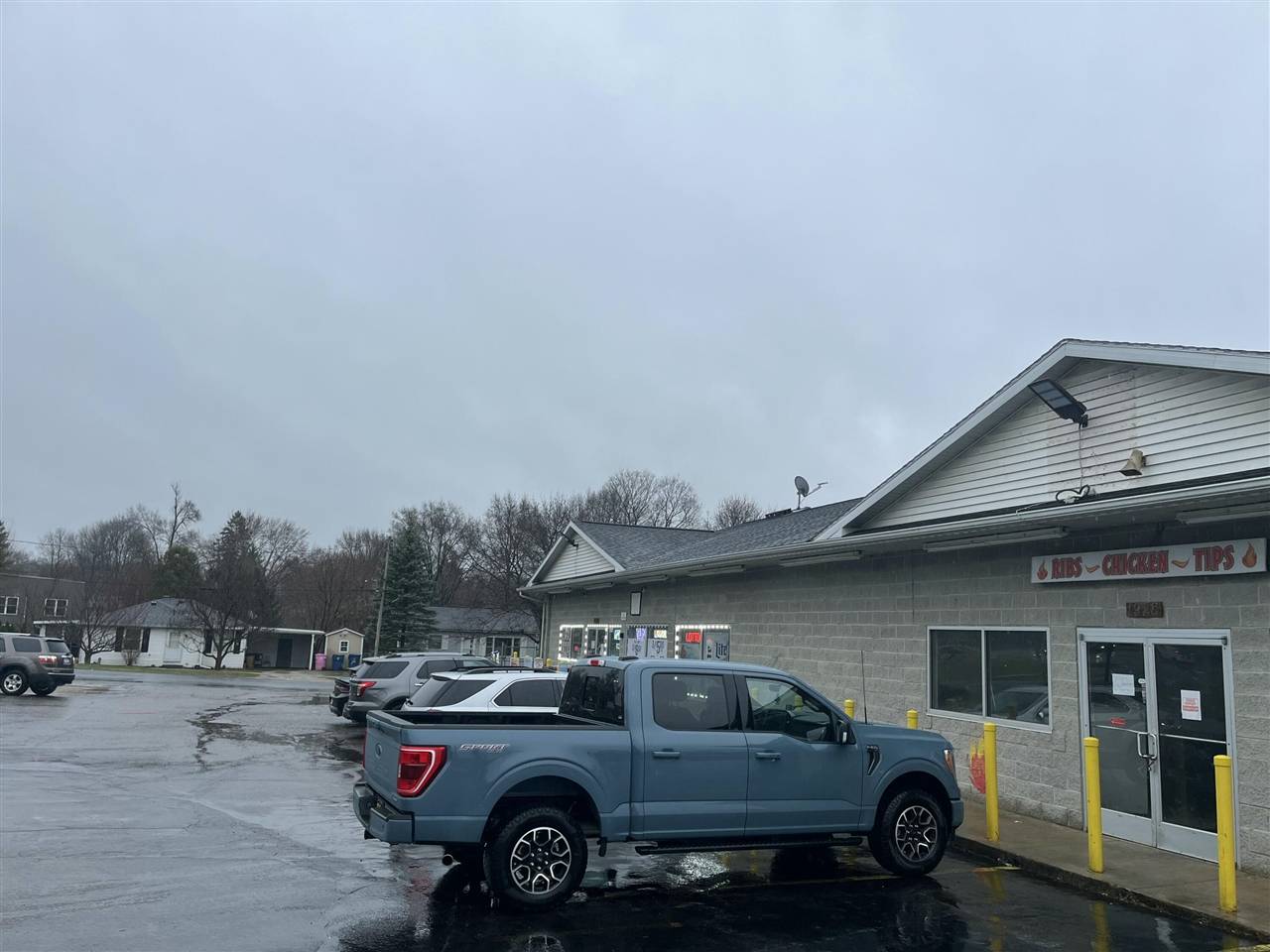 Kalamazoo, MI 49048,1928 GULL ROAD Road