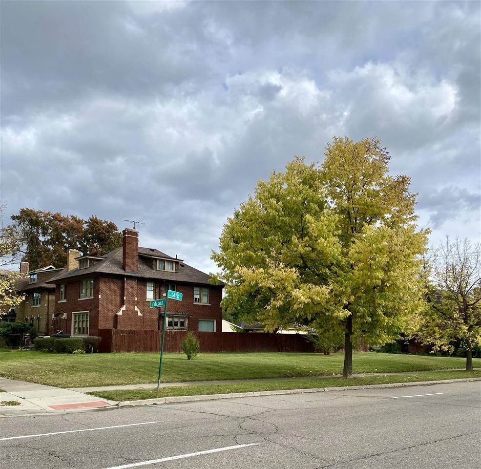 Detroit, MI 48206-2072,2081 Edison Street