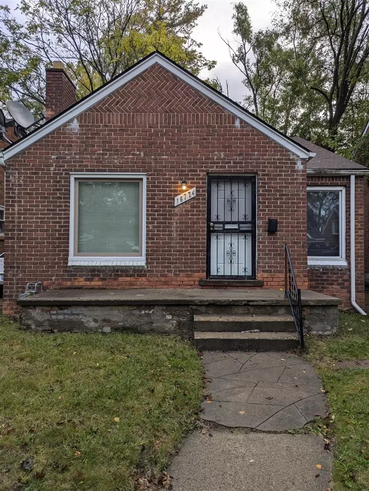 Detroit, MI 48235,16724 Rutherford St