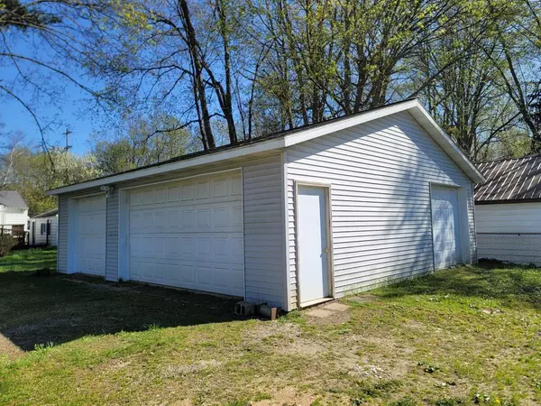 Kalamazoo, MI 49004-1451,221 W Thomas Street