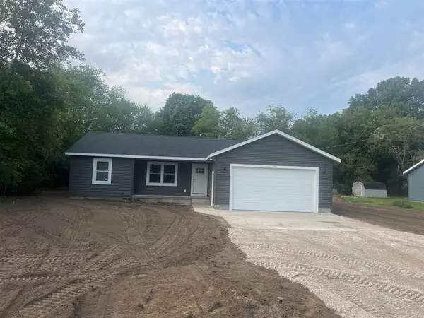 2487 Fam Lee Drive, Muskegon, MI 49442