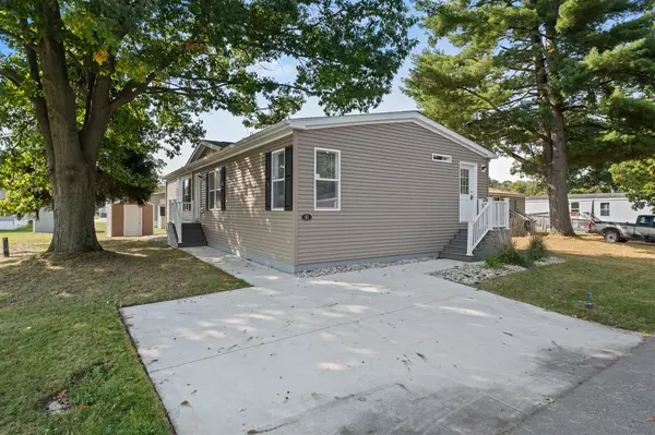 81 Viking Drive, Sparta, MI 49345