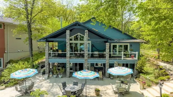2307 Tecumseh Drive, Brooklyn, MI 49230-9266