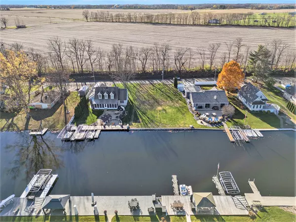 Cassopolis, MI 49031-9320,62269 Lagoon Drive