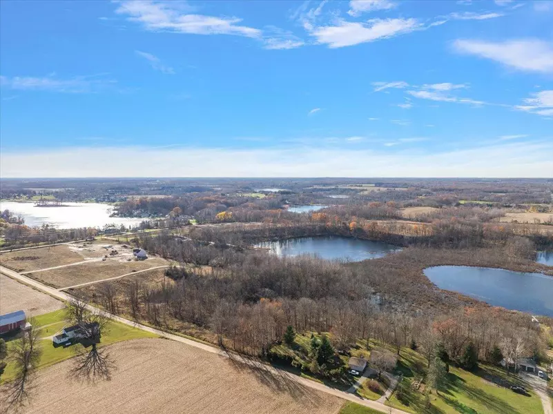 8377 McArthur Avenue, Belding, MI 48809