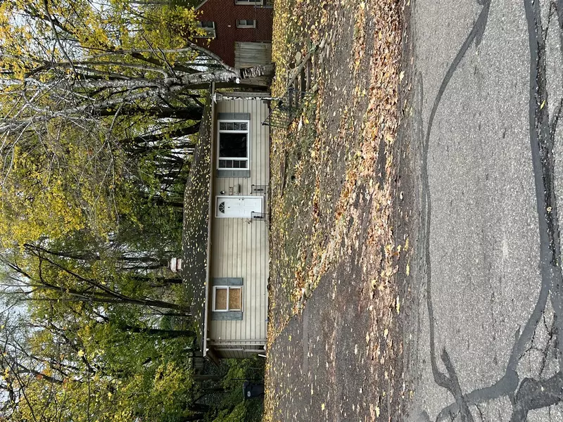 2302 Cameron Street, Kalamazoo, MI 49001