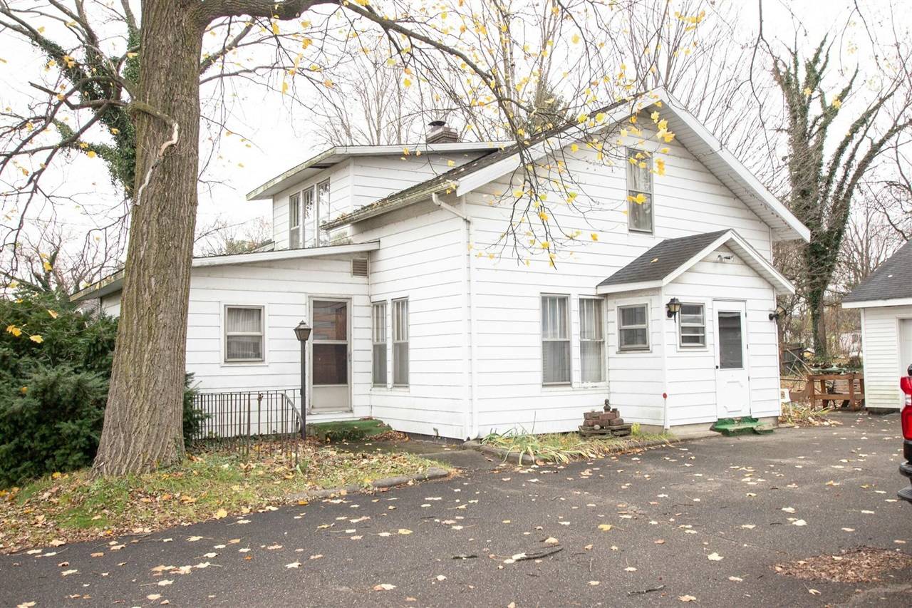 56453 M-51, Dowagiac, MI 49047-49047