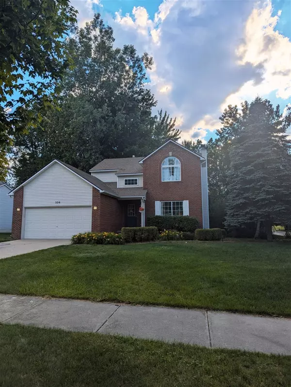 326 Eagle Landings Court, Waterford, MI 48327-3772