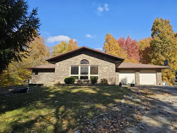 66915 Conrad Road, Edwardsburg, MI 49112-8633