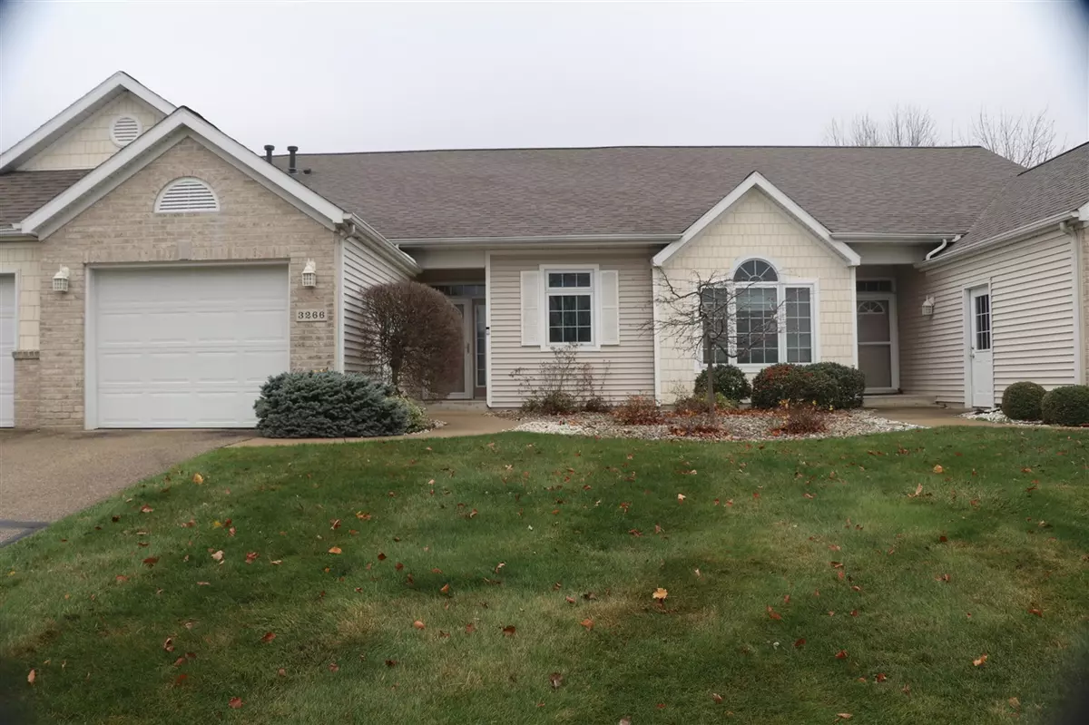 Grandville, MI 49418-2595,3266 Town Crossing Drive