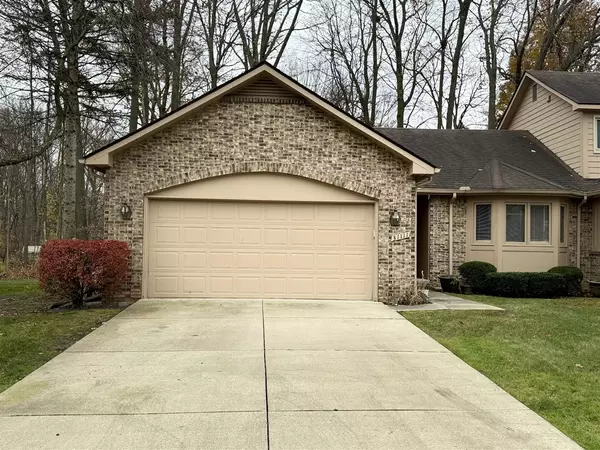 31111 Misty Pines Drive, Farmington Hills, MI 48336-1263