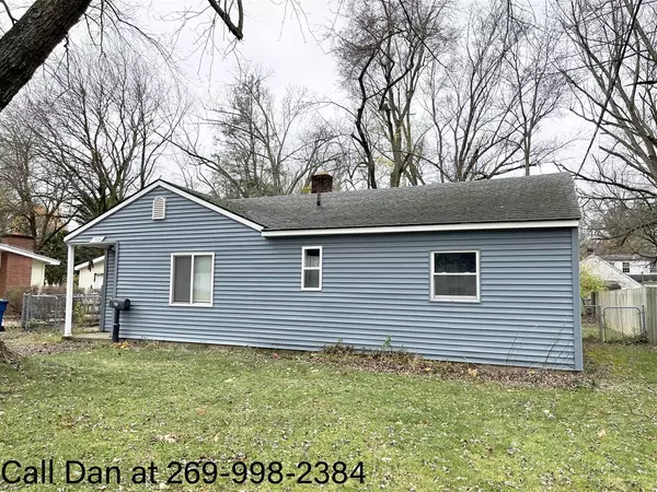 709 Clearview Street, Kalamazoo, MI 49048